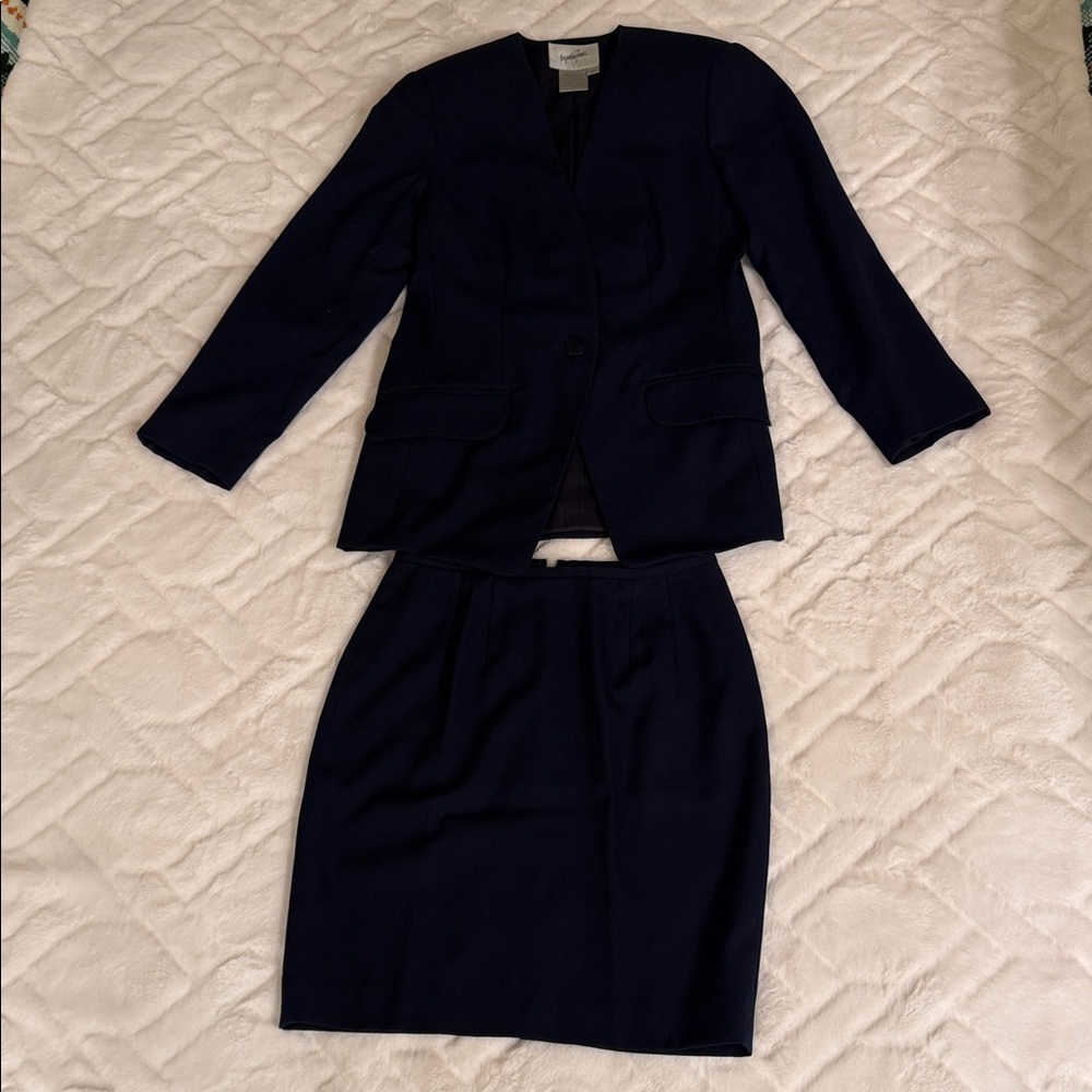 Jacqueline Ferrar Midnight Blue 2pc business Suit Set